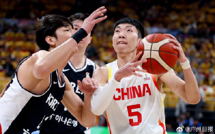 法国杯关键时刻再迎强敌，深圳男篮手感冰凉，主帅态度：更衣室稳定，控场能力受关注的简单介绍